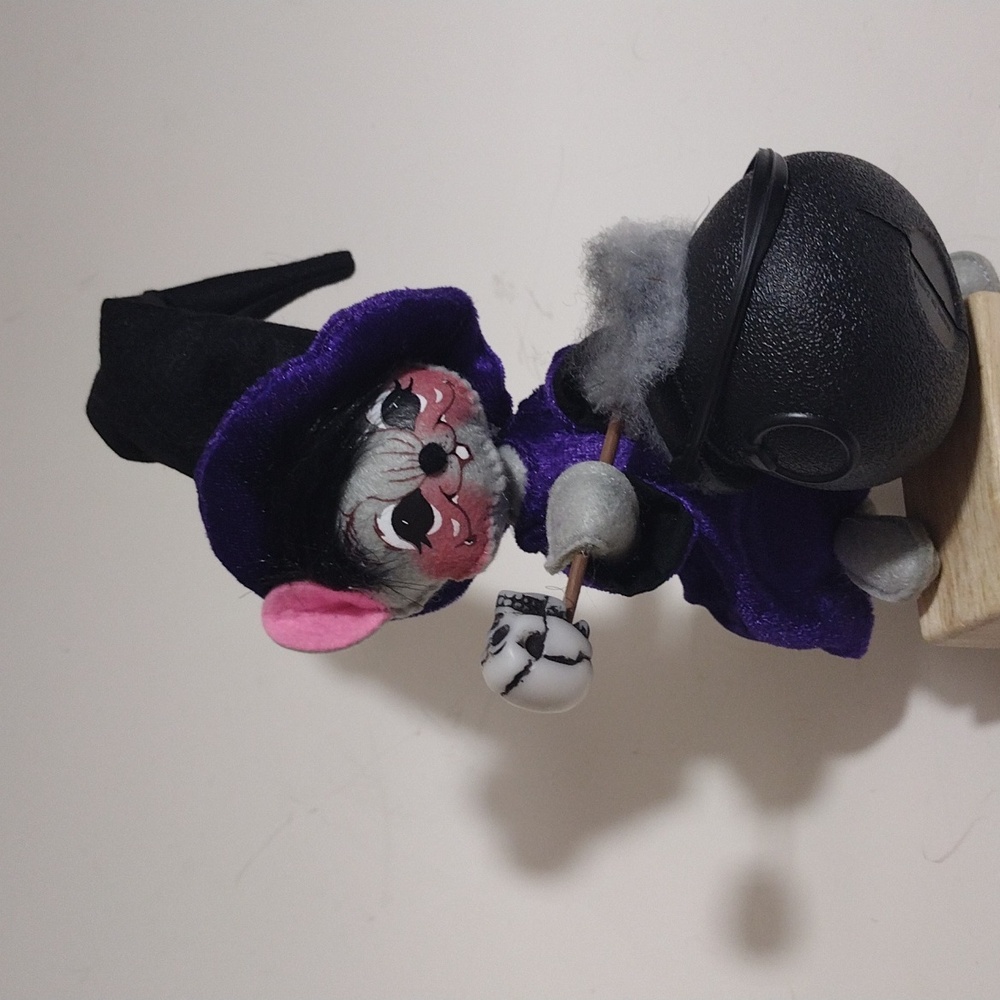 Annalee Halloween Witch Mouse 2018 NWOT
